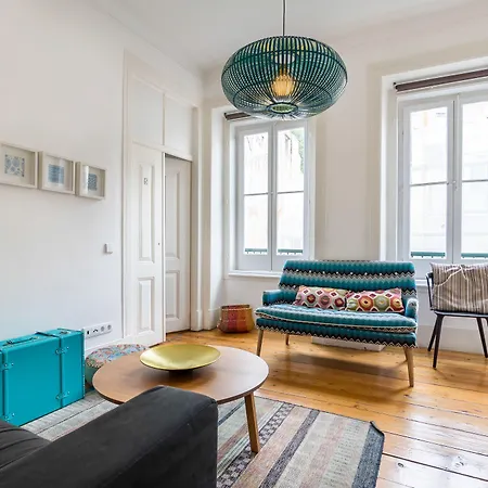 The Color Гостевой дом Лиссабон